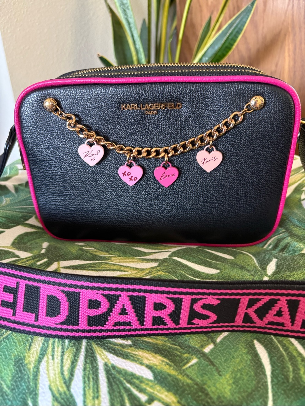 Karl Lagerfeld Paris Maybelle Camera Crossbody Bag NWOT